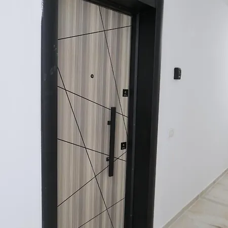 New Bazaar Kristi 04 Apartamento Tirana